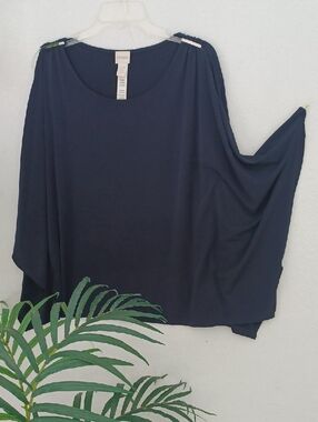 Chico's Navy Draped Dolman Tunic With Exposed Shoulder.